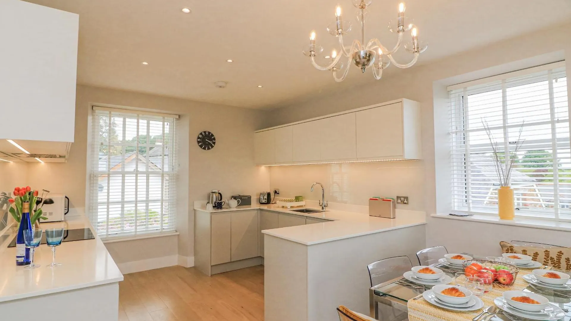 4 The Manor House Hillfield Village Apartment *