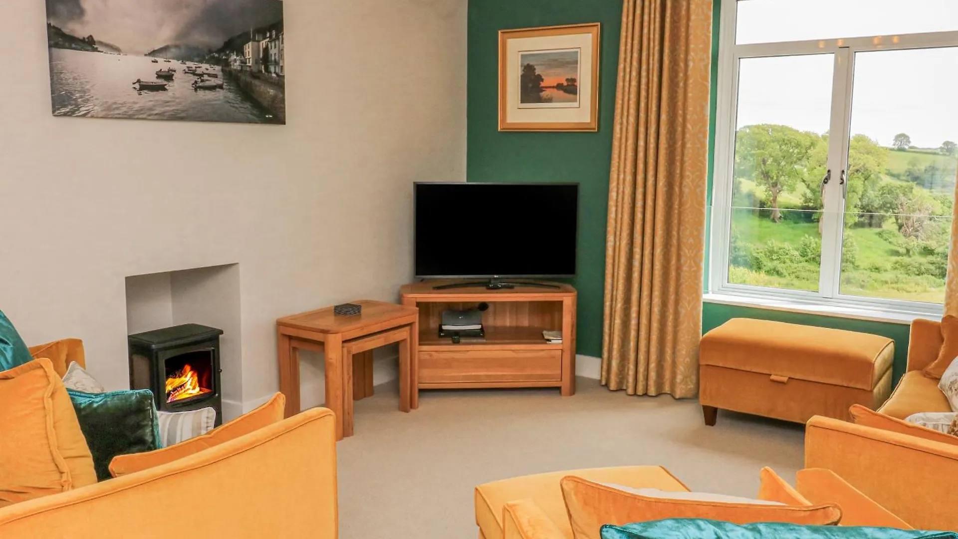 4 The Manor House Hillfield Village Apartment Dartmouth