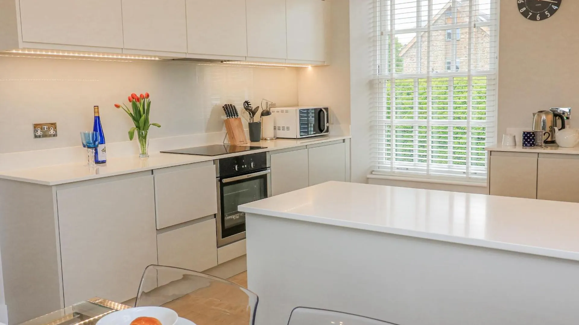 4 The Manor House Hillfield Village * Dartmouth