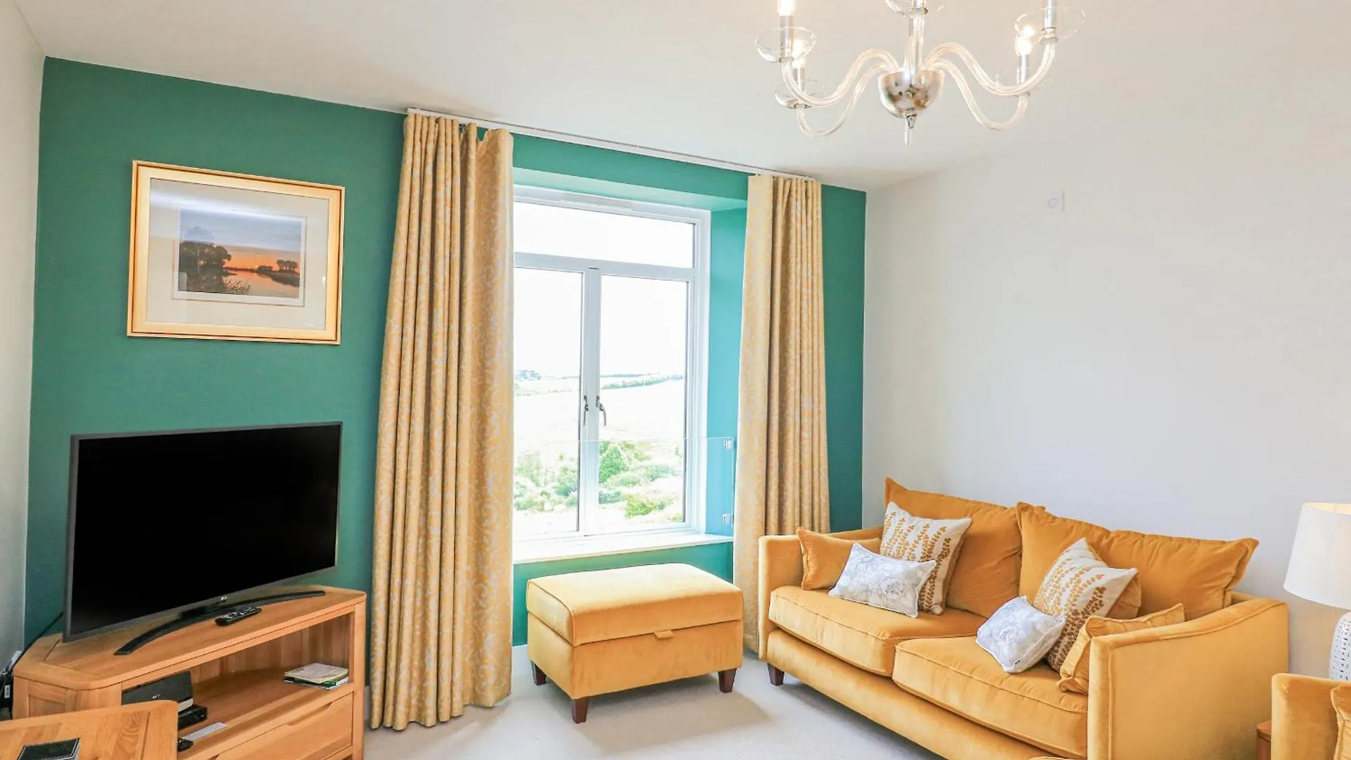 4 The Manor House Hillfield Village Dartmouth