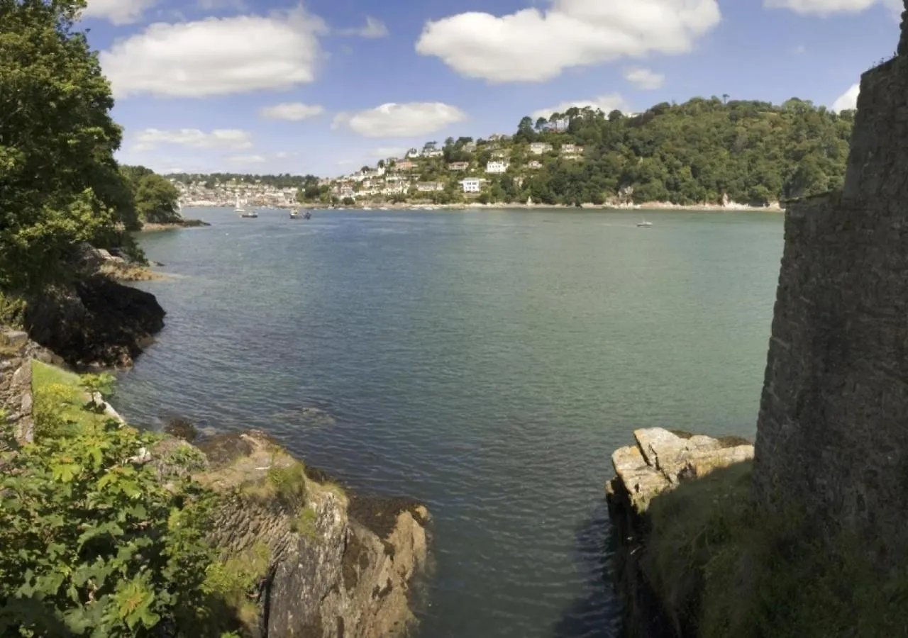 Number 17 Dartmouth