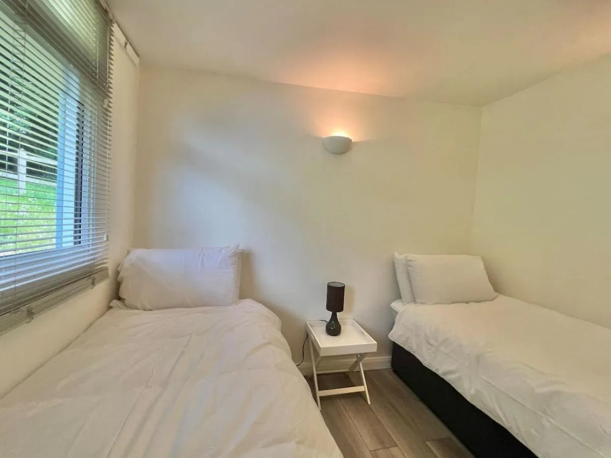 Apartment Spacious 2-bedroom With Amazing Sundeck