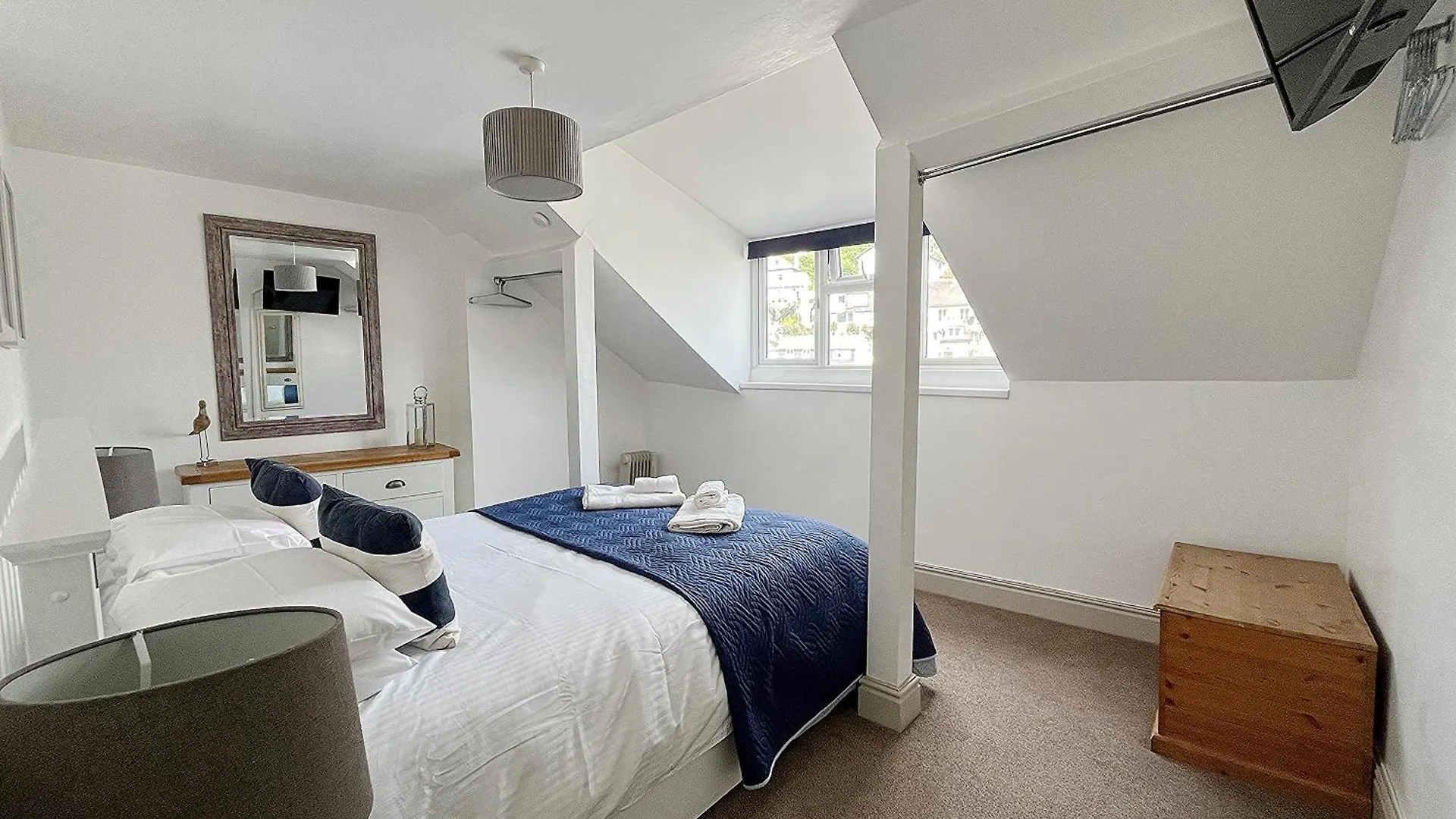 Georgian Duplex Apartments: Heart Of Apartment *