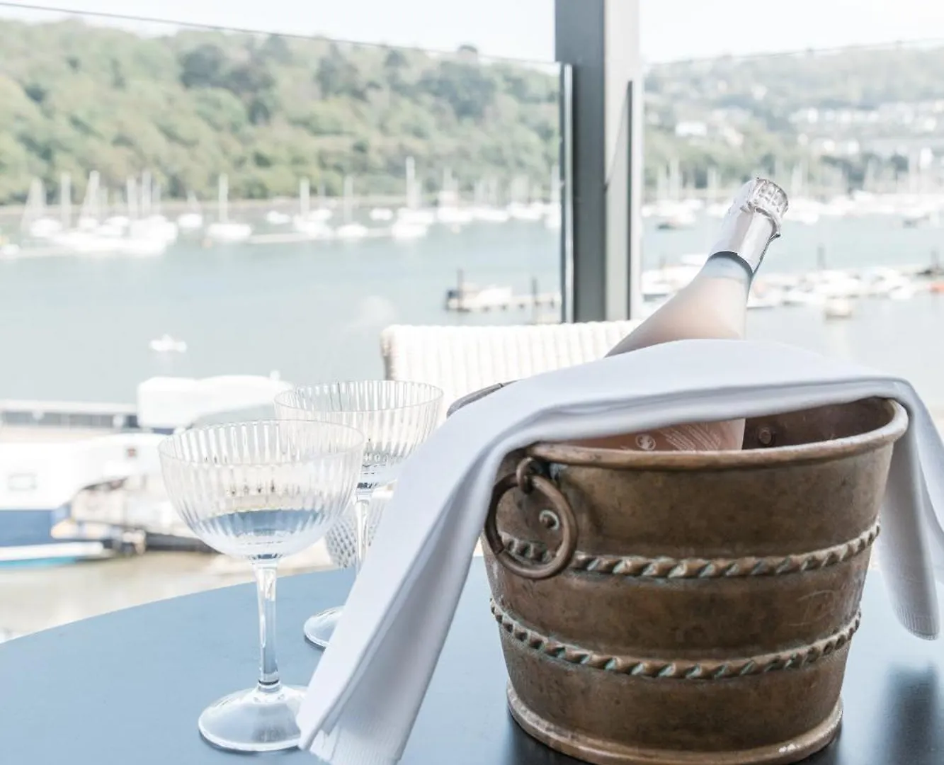 Dart Marina Hotel