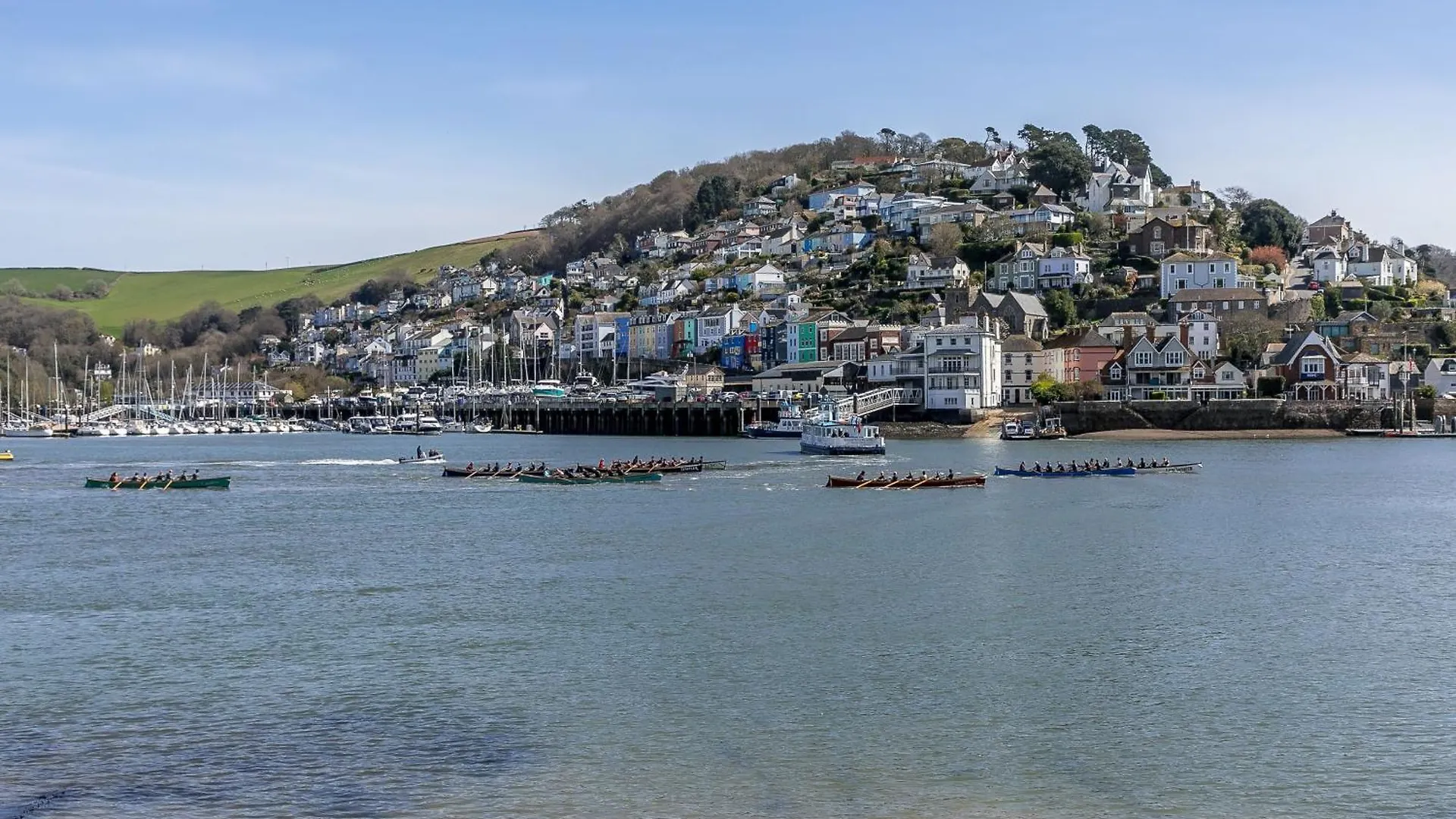 Holiday home 15 Churchfields - With Estuary Views And Parking *