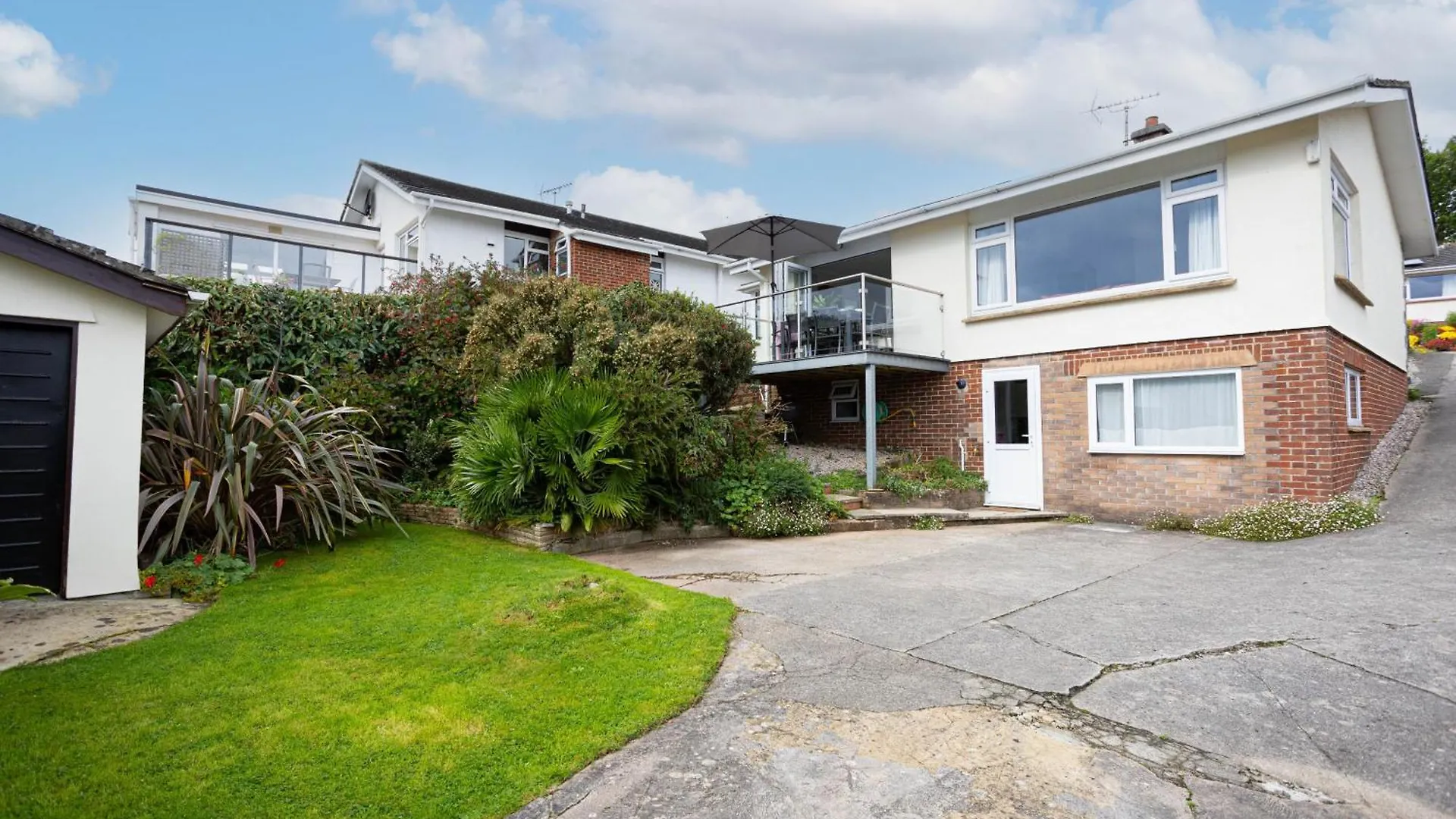 Holiday home 15 Churchfields - With Estuary Views And Parking *