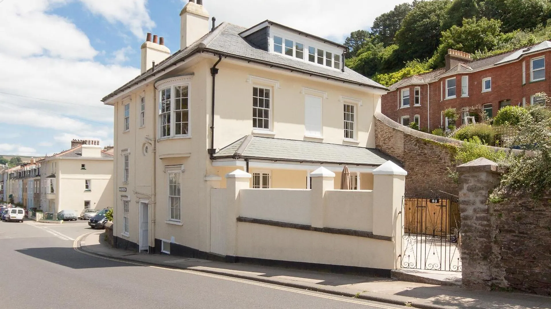 Hawkins Dartmouth