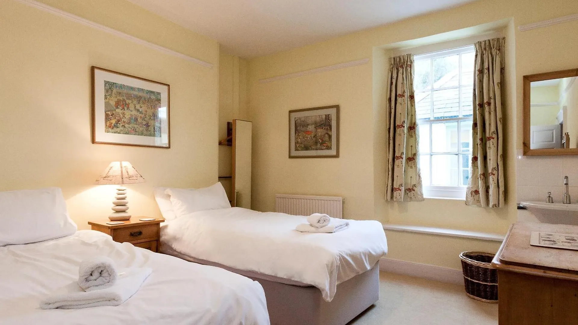 Clarence House Holiday home *