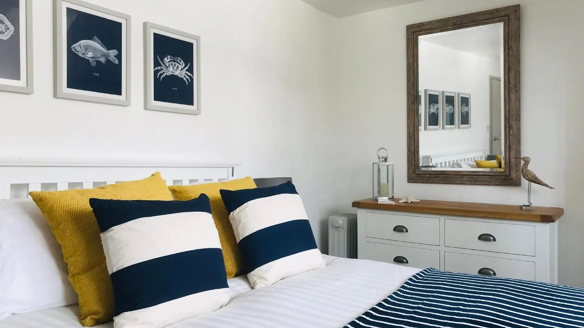 Georgian Duplex Apartments: Heart Of Apartment *