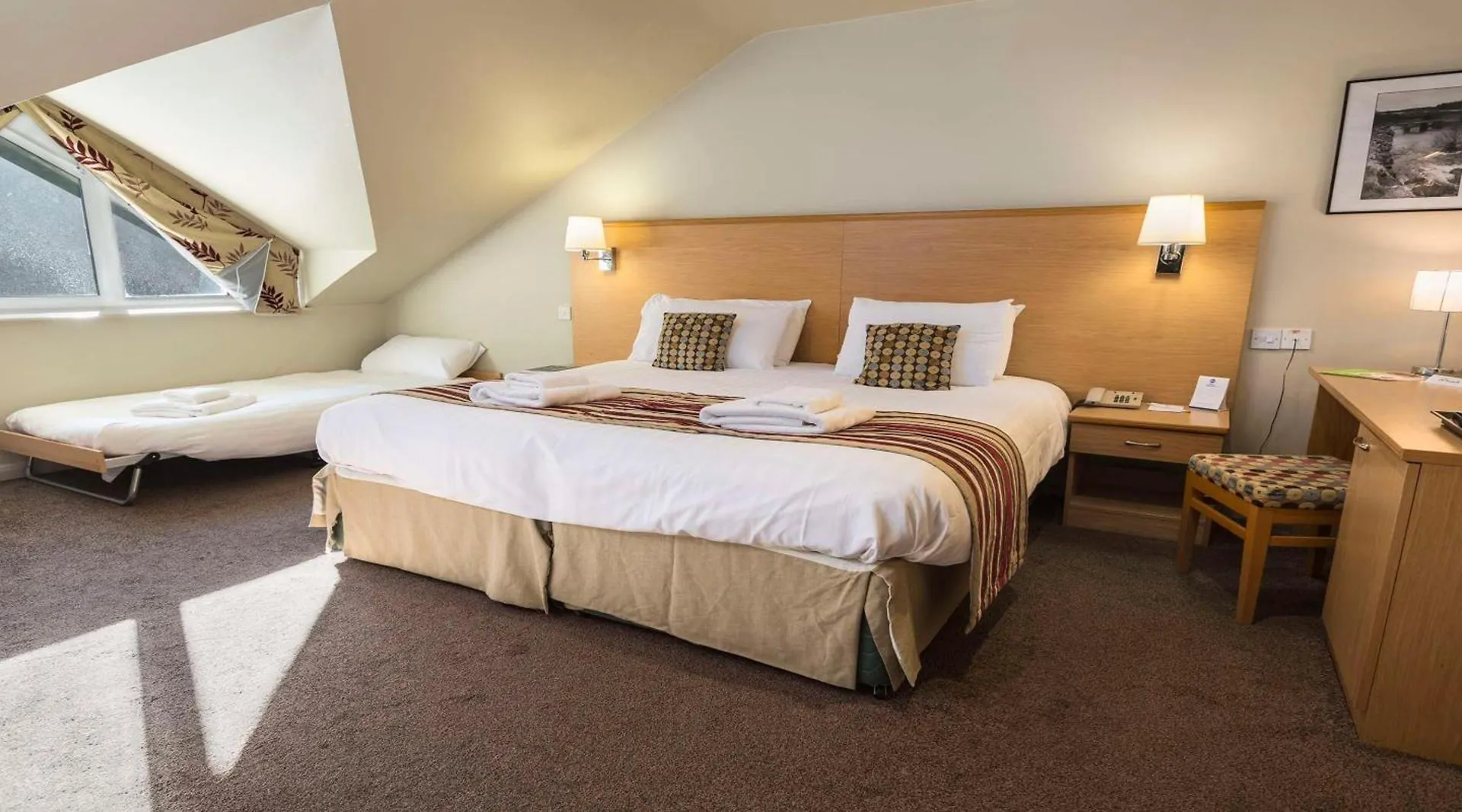 Country house Western The Hotel, Golf & Dartmouth