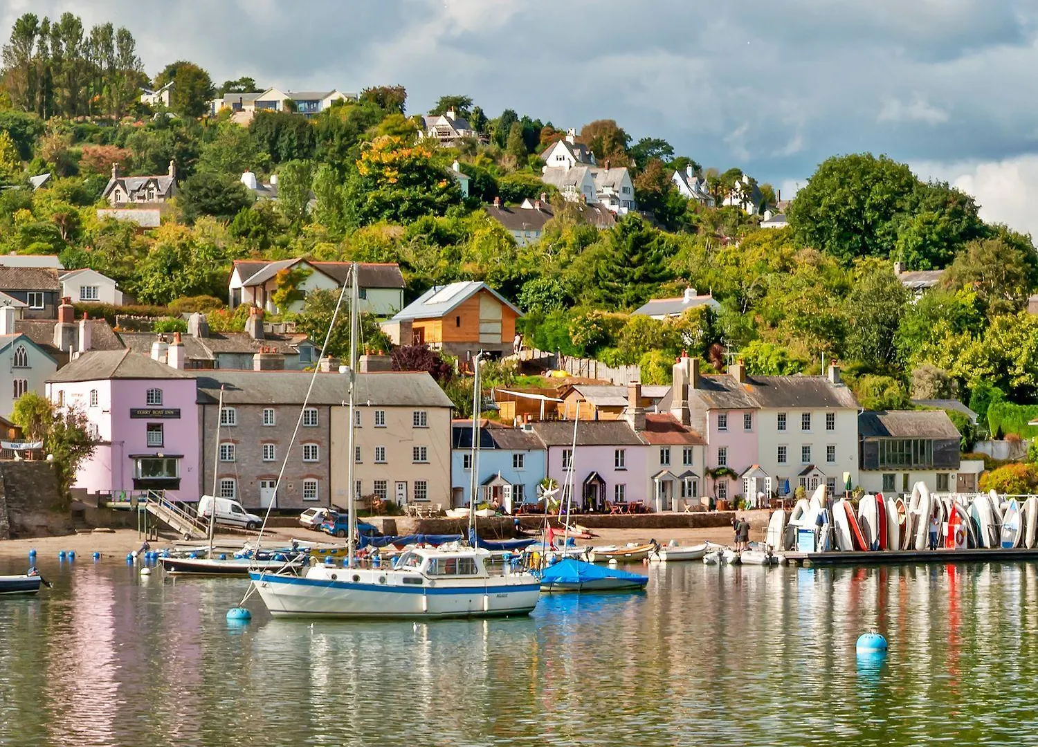 Capton Snug Dartmouth