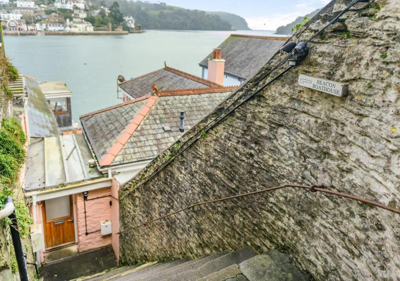 Holiday home Beacon Boathouse
