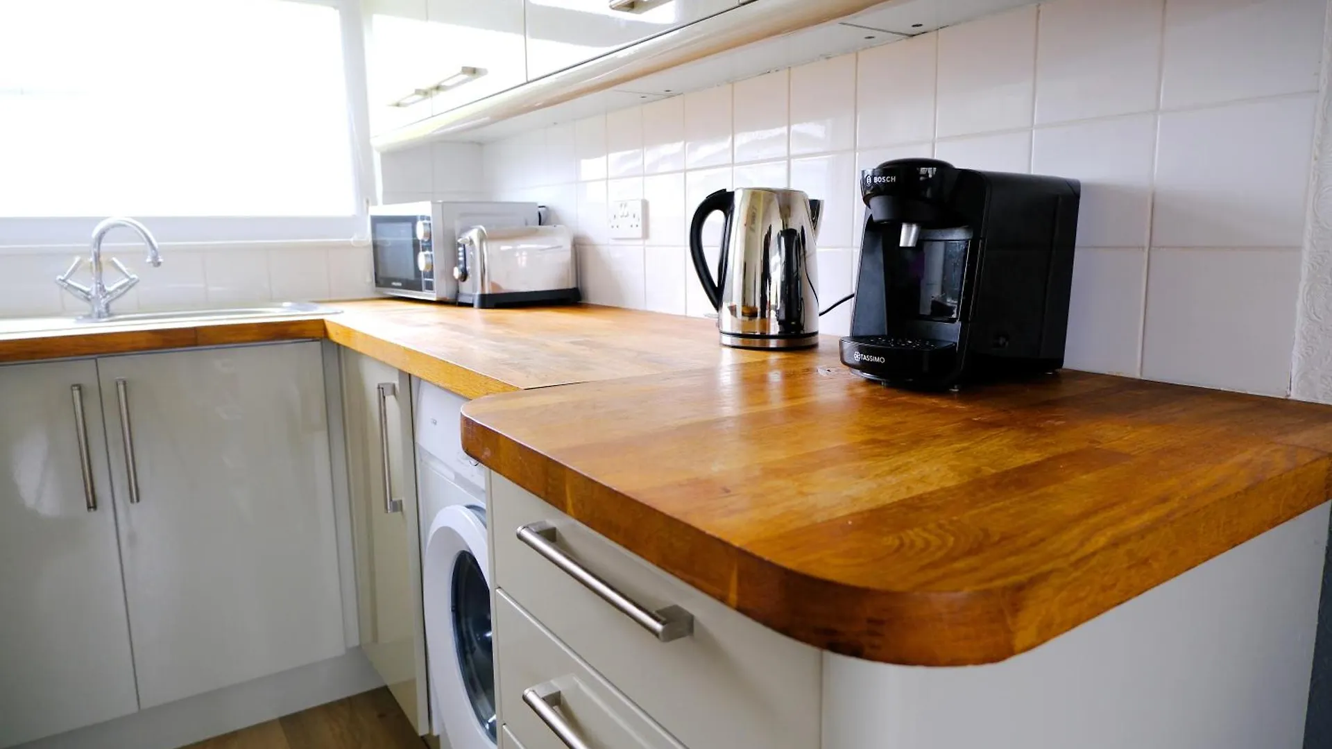 Bonair Spacious Comfortable 2 Bedroom Sleeping 4 * Dartmouth