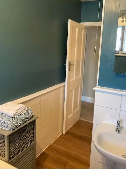 Apartment Rockferry 3 Bed + Parking Permit