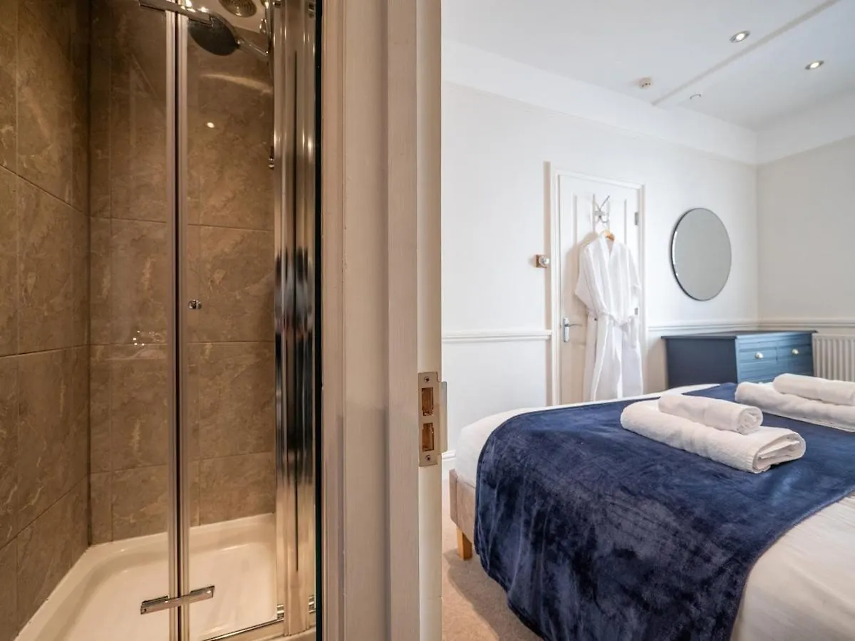 25 Steps - Stylish 2-bed Gem In Apartment Dartmouth