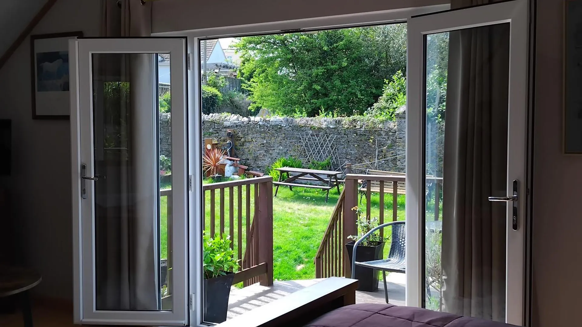 Guest house The Garden At Dartmouth