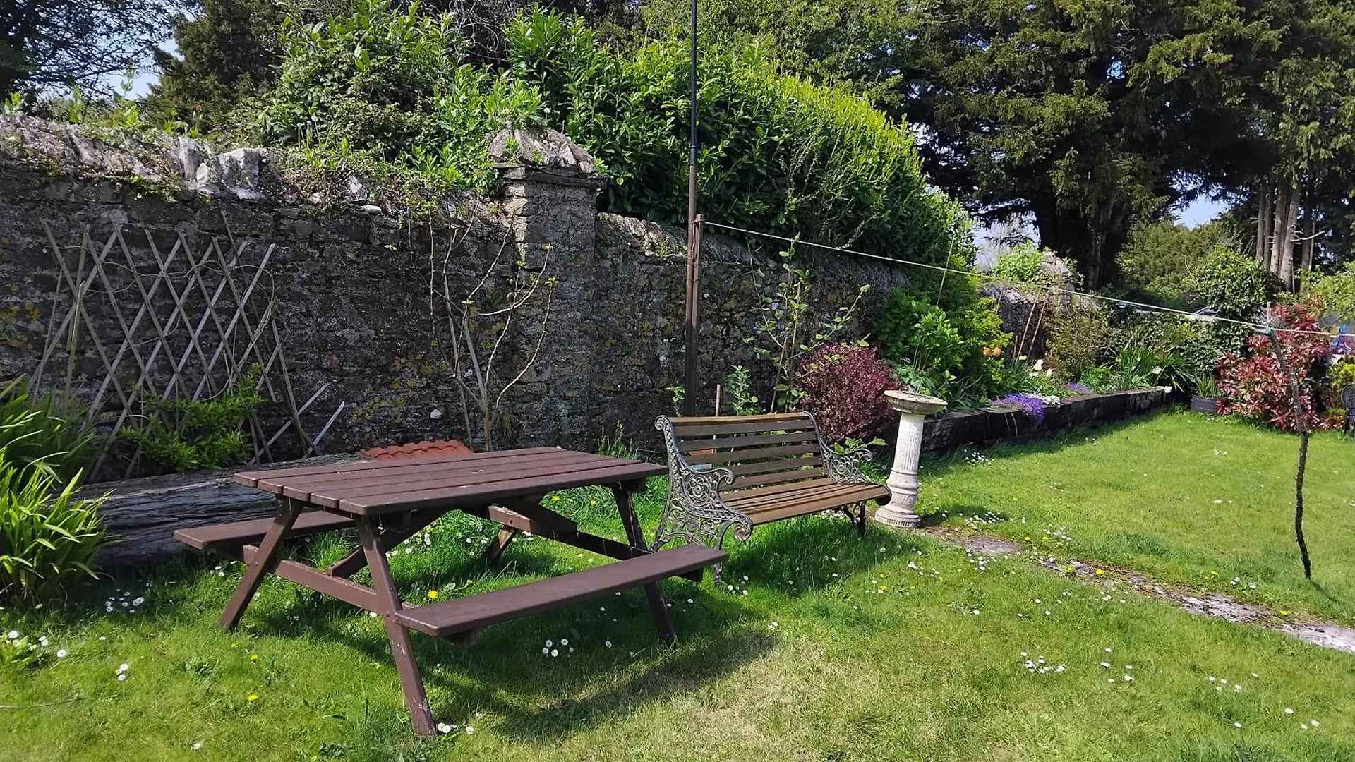 The Garden At Guest house