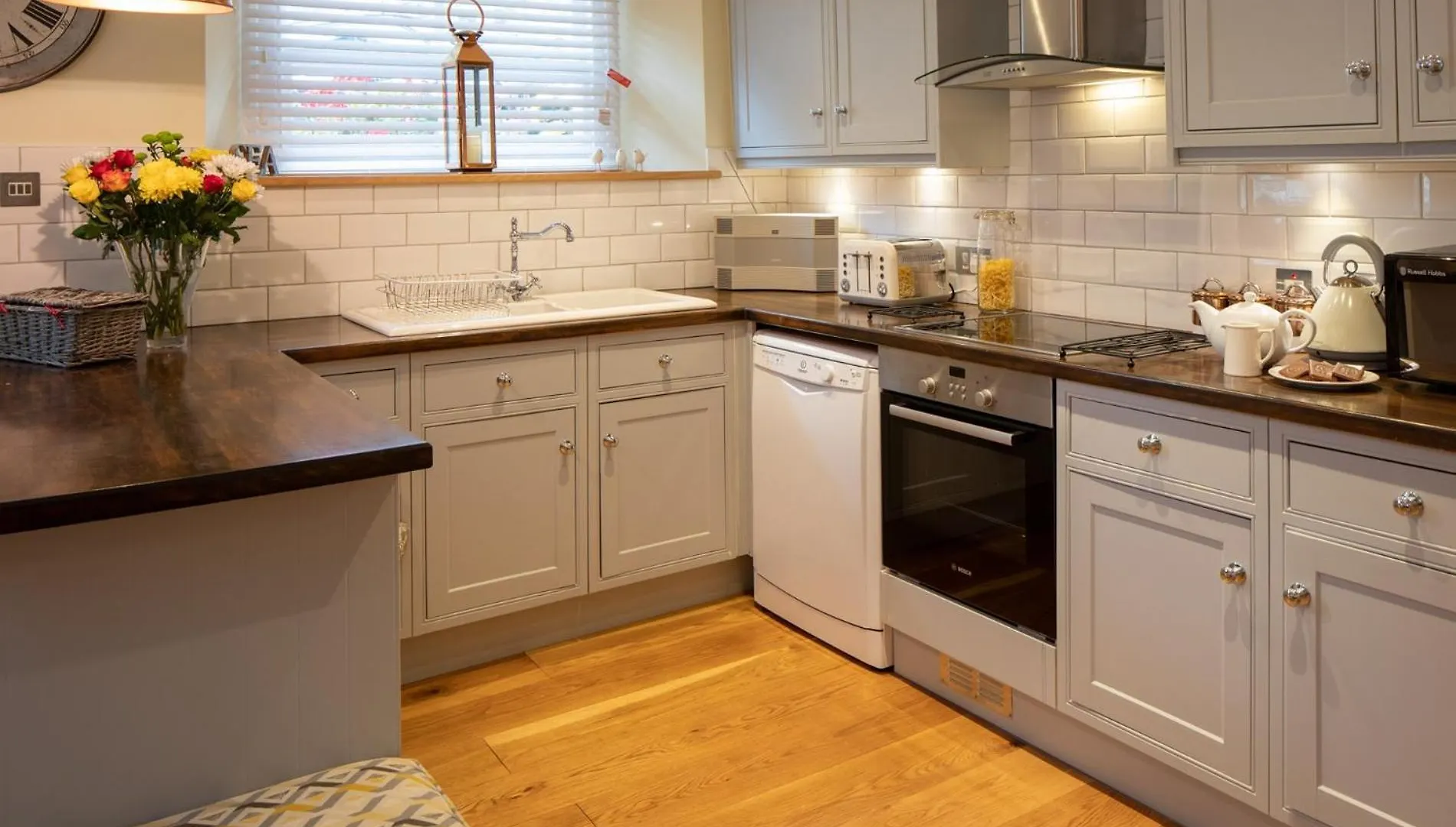 3 Bed In 74972