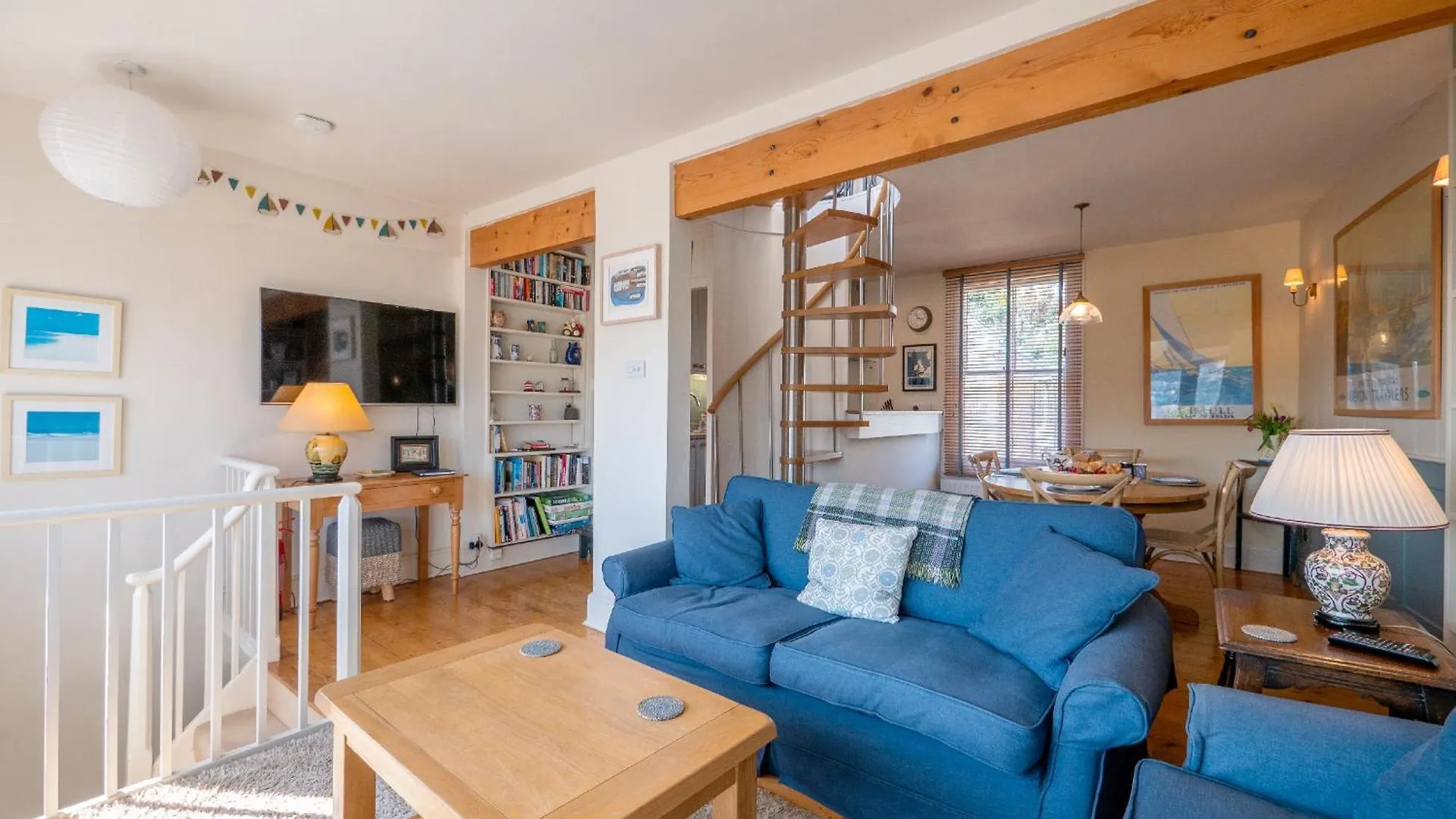 Apartment Hideaway, Large Roof Terrace & Views