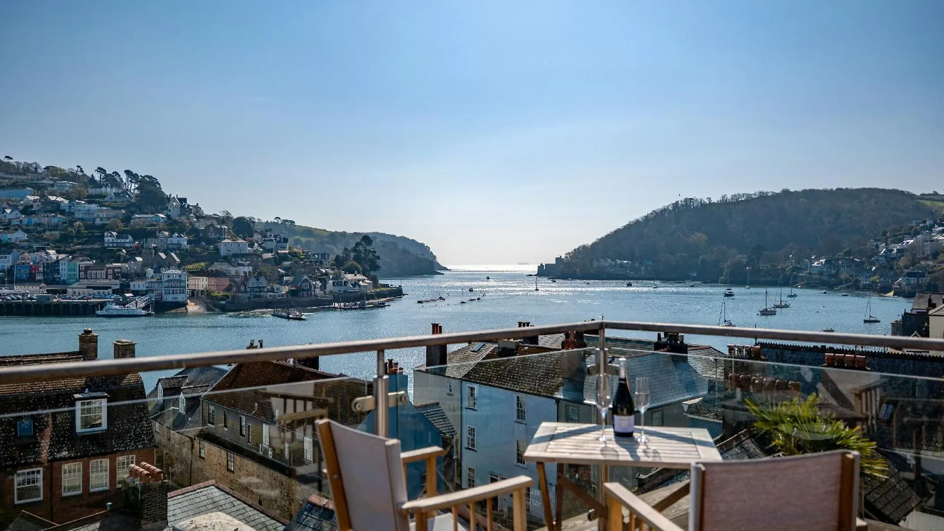 Hideaway, Large Roof Terrace & Views *