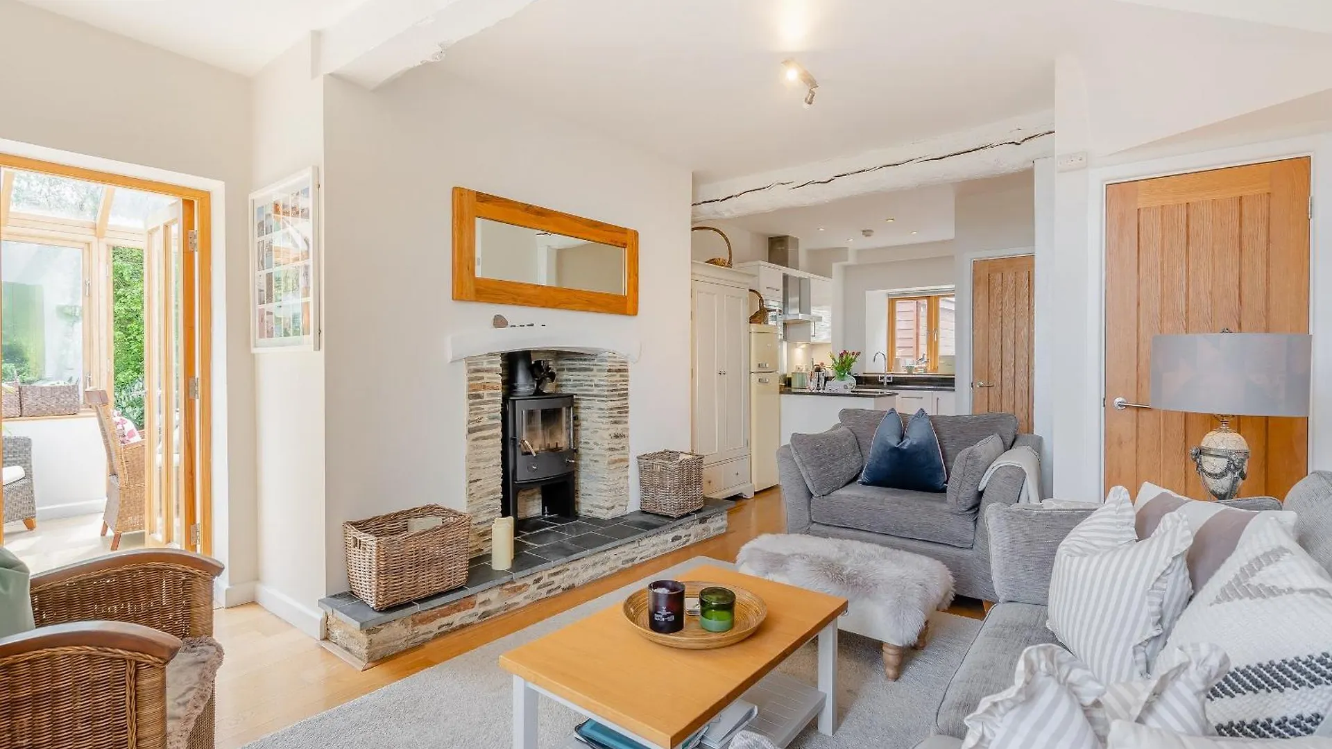 Toffee Apple Holiday home Hemborough Post