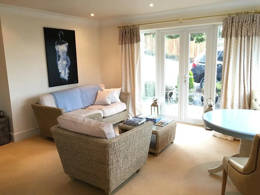 Appletree Court House Bed & Breakfast