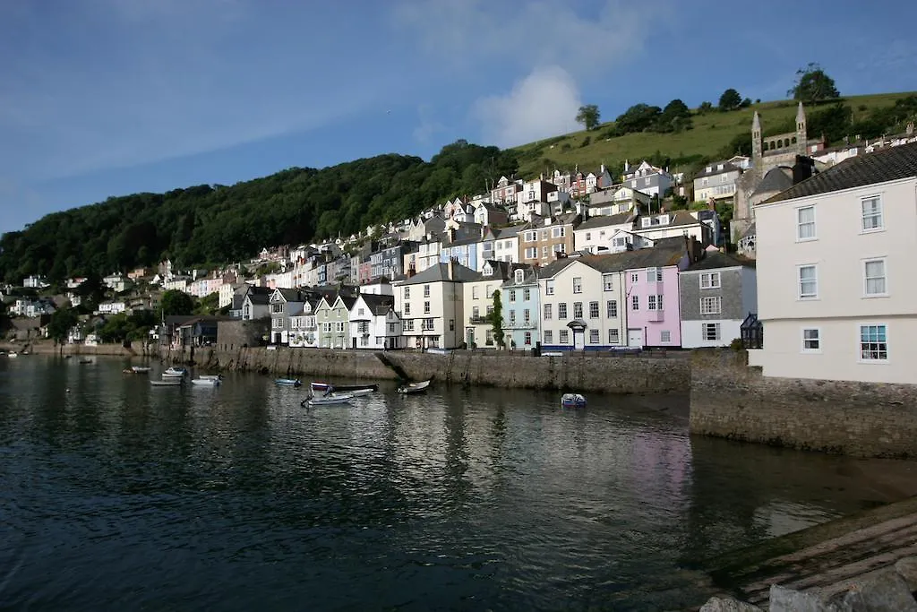 St Elmo House Dartmouth