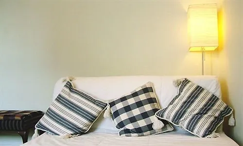 Anzac Street B+bistro Couette-café 4*