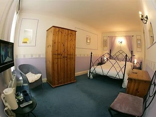 The Seale Arms Gasthof 3*