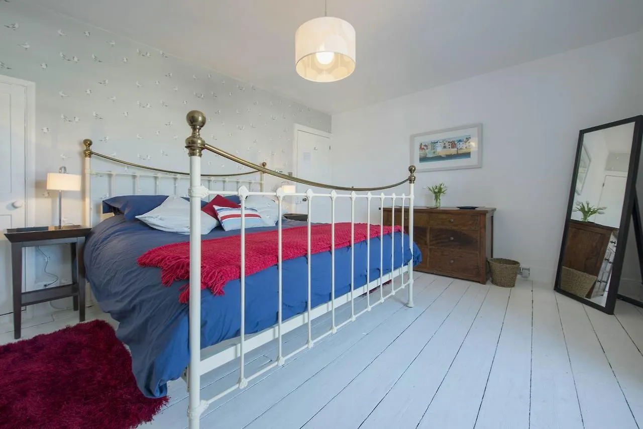 Holiday home Regatta House