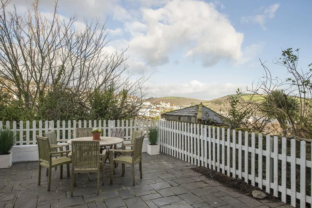 Regatta House Dartmouth