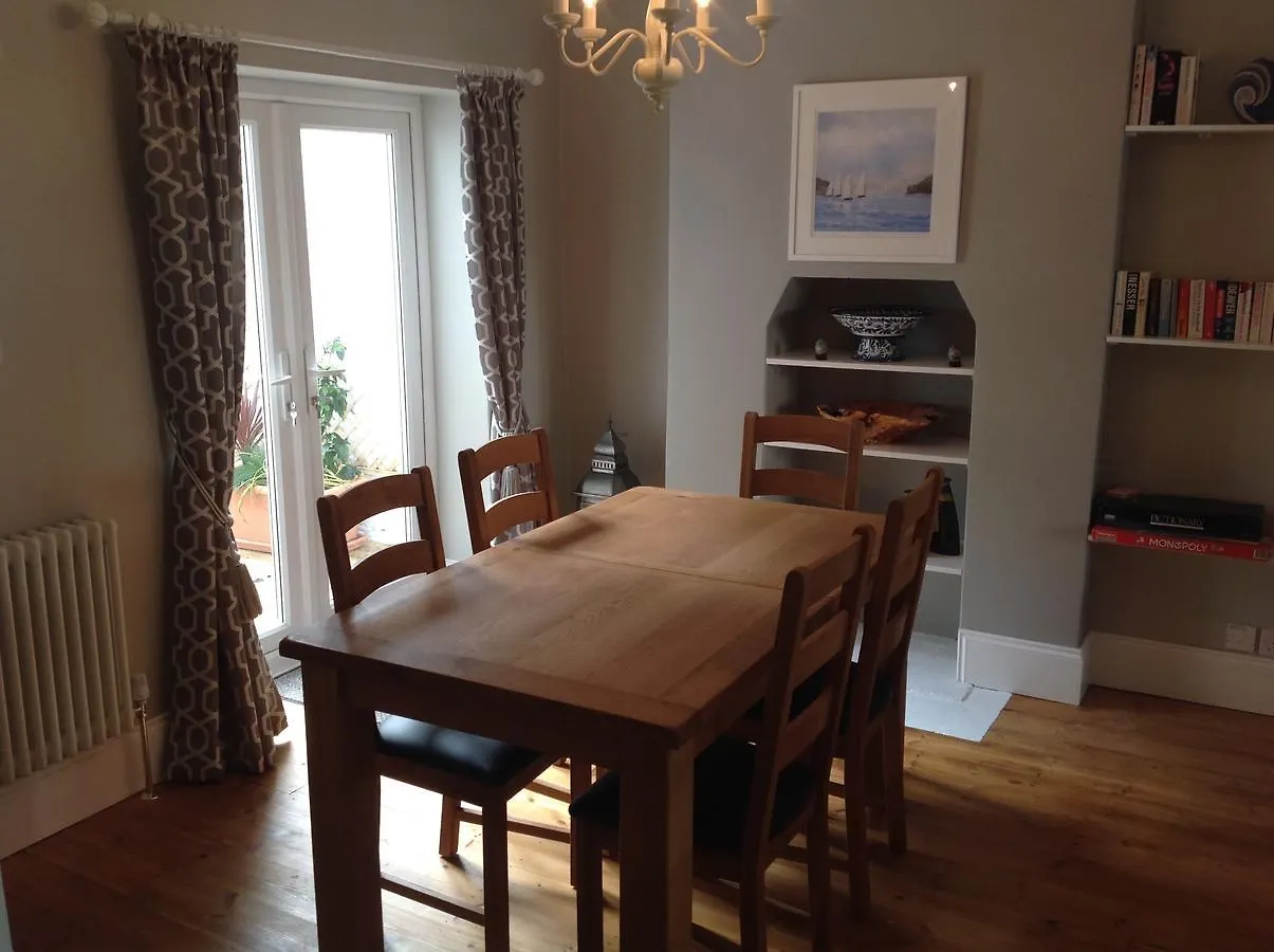 Holiday home Ferndale Dartmouth