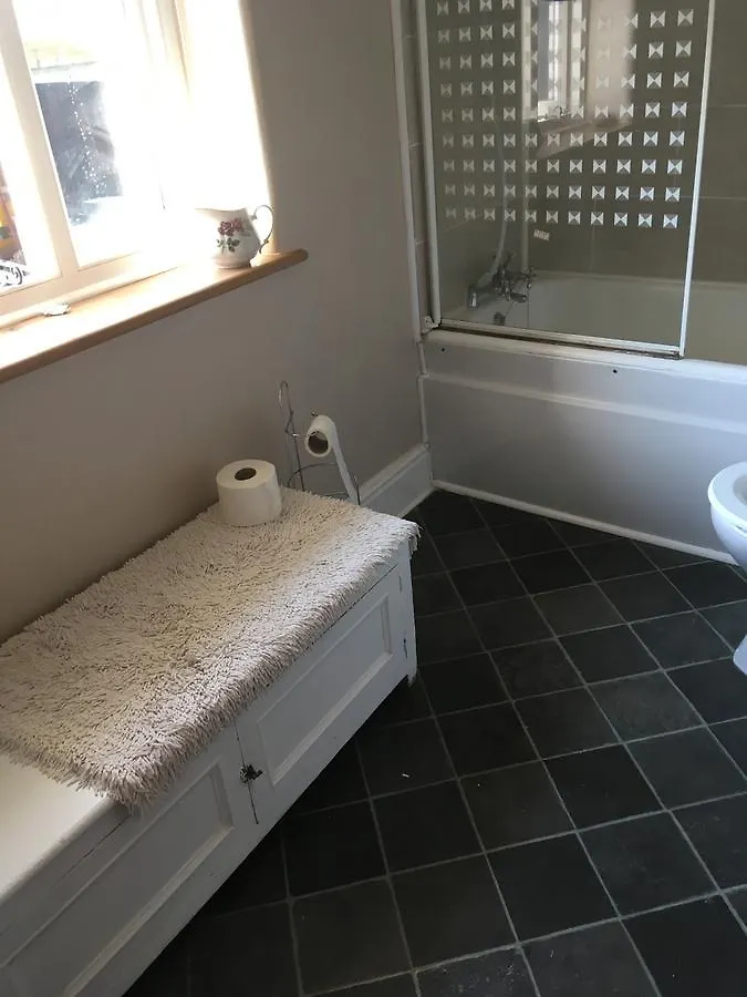 Cobberton Farmhouse 3*