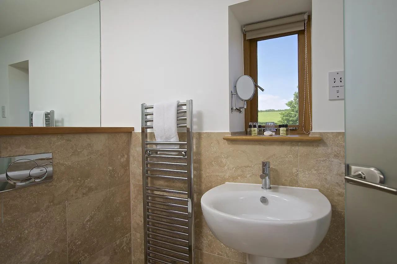 Lodge Dartmouth Green Lodges *