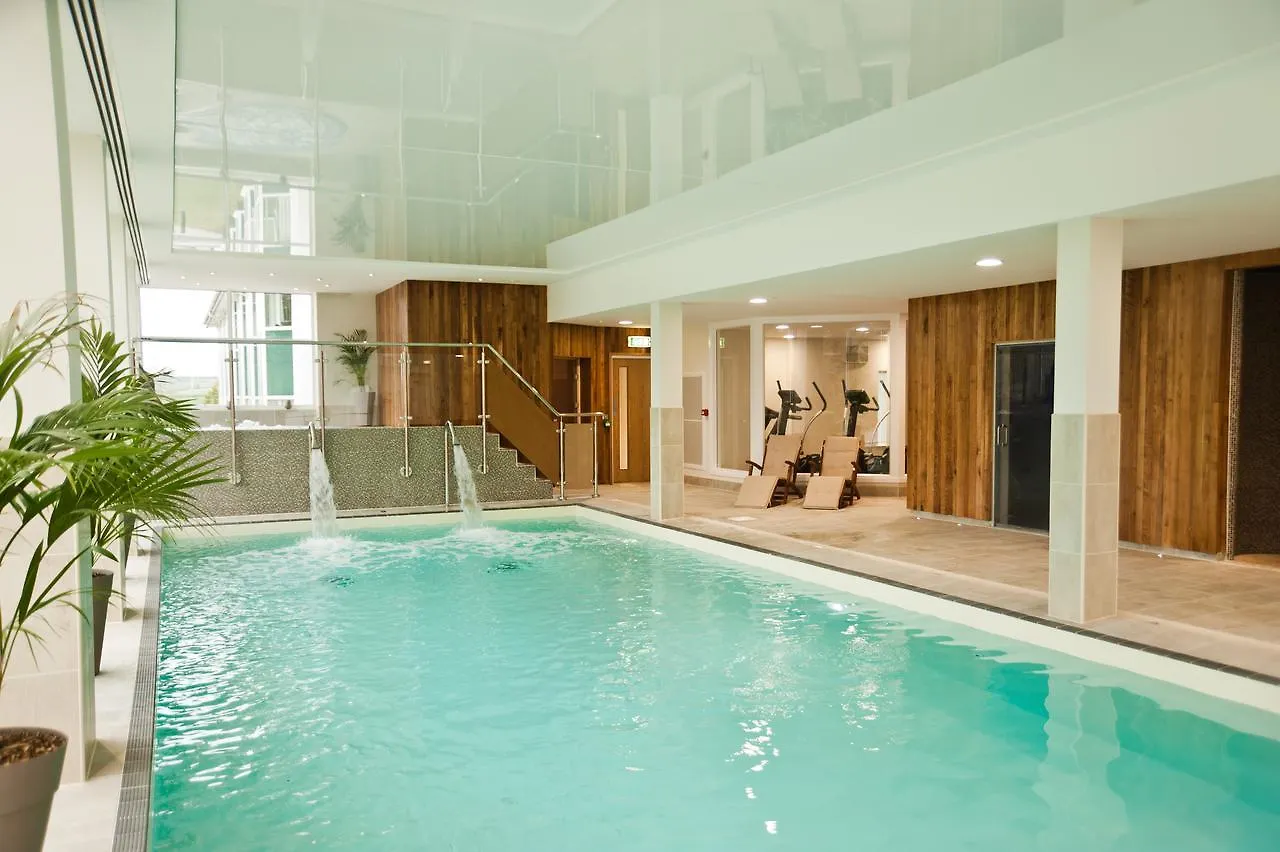 Lodge Dartmouth Green Lodges *