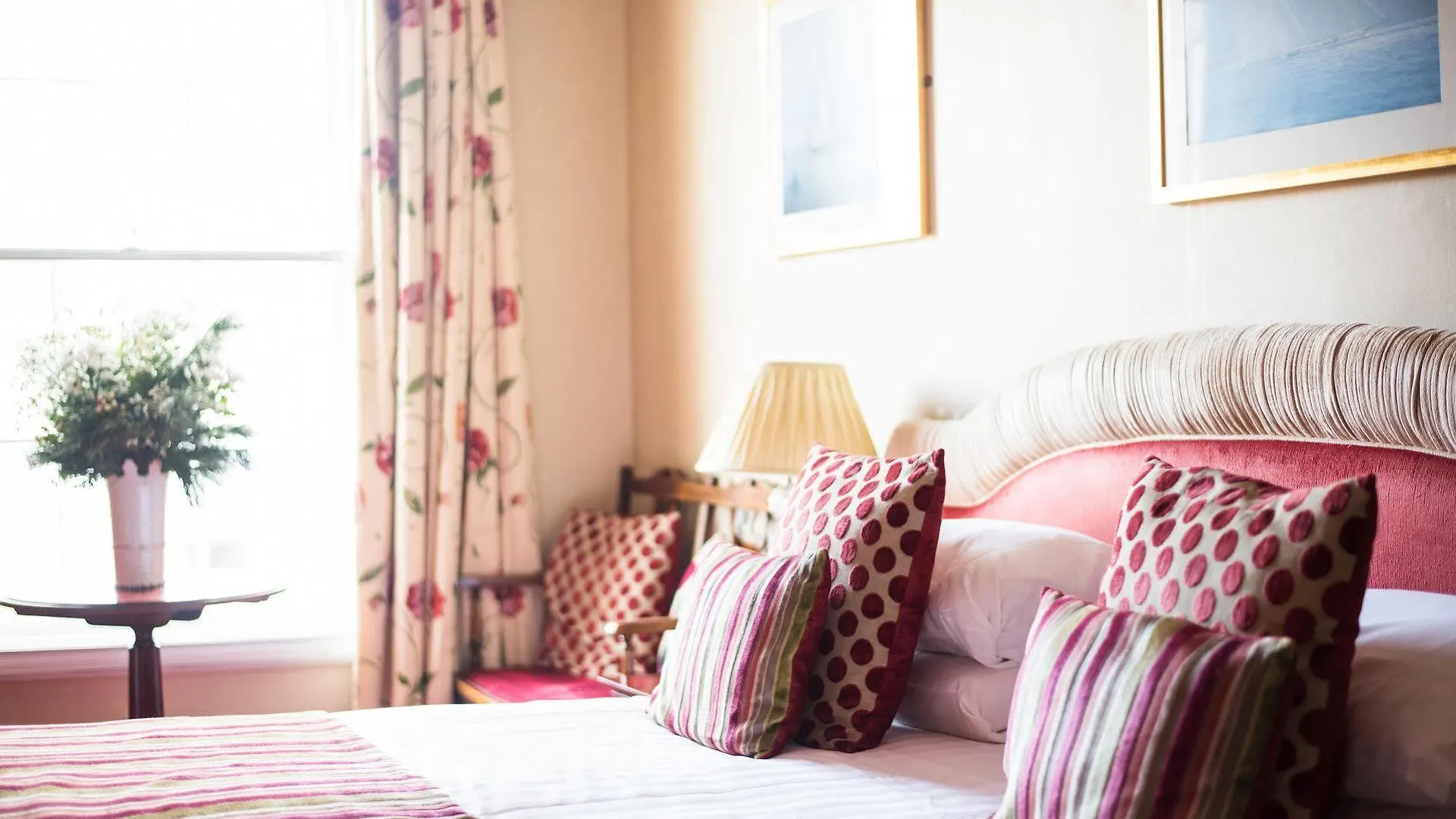 The Royal Castle Hotel 3*