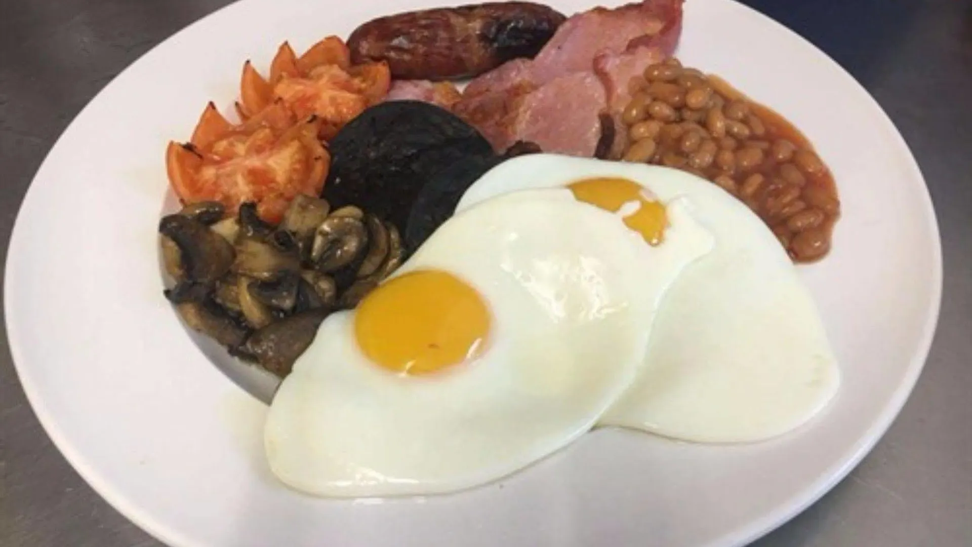 The Ship In Dock 4* Dartmouth