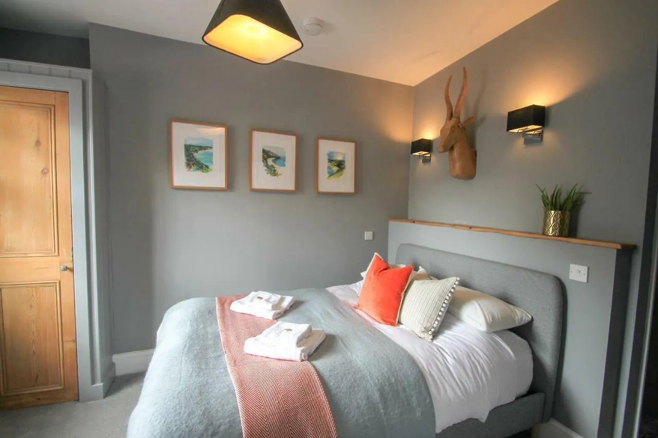Millpool House 2* Dartmouth