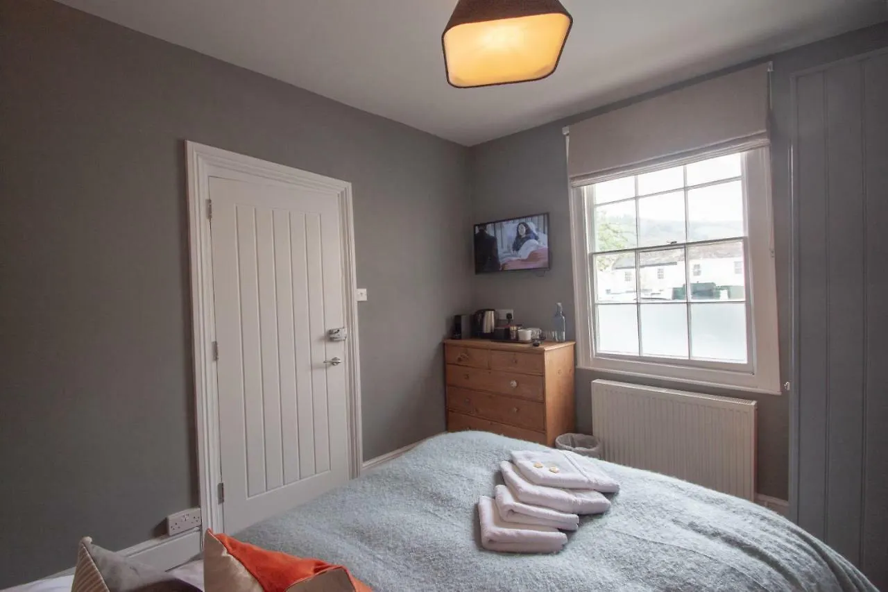 Millpool House Bed & Breakfast 2*