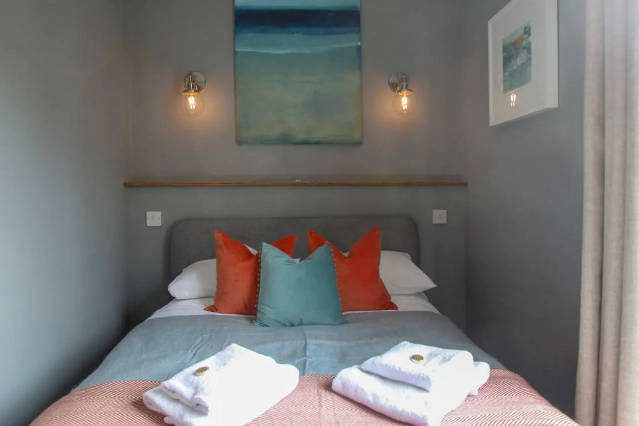 Millpool House 2* Dartmouth