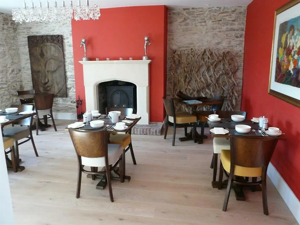 Barton House Strete