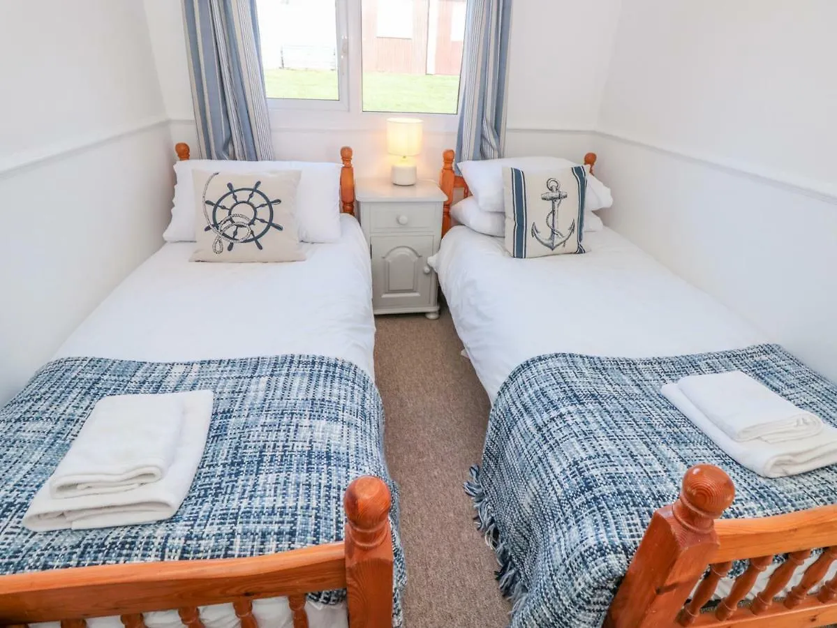 Holiday home The Borrowers Dartmouth