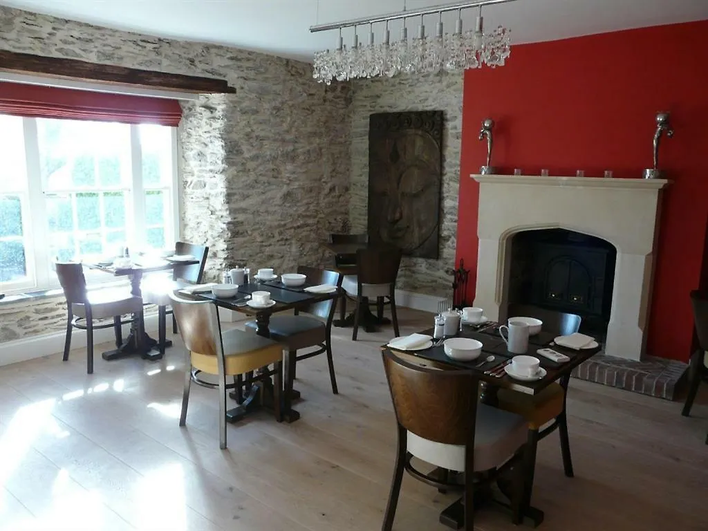 Barton House 5*