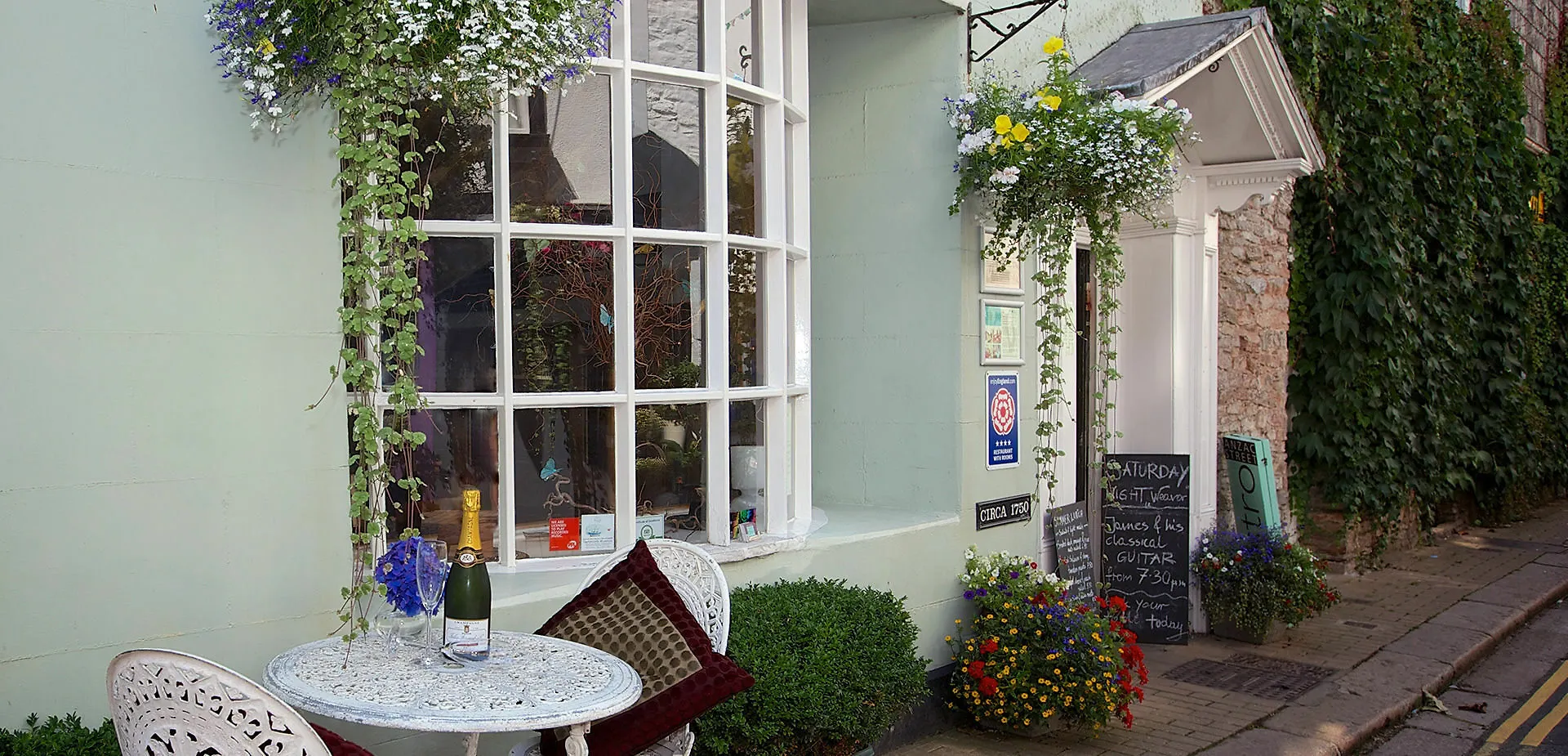 Anzac Street B+bistro