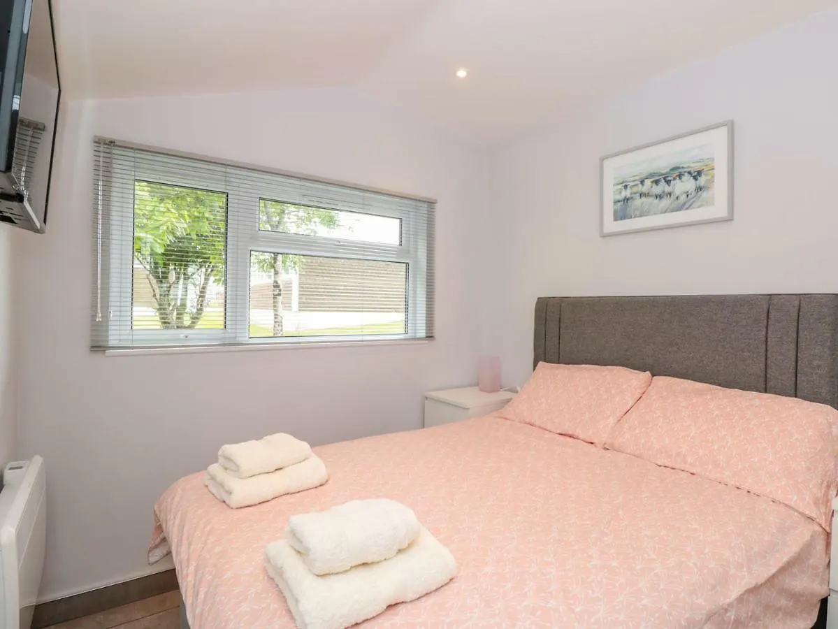 Holiday home 201 Norton Park Dartmouth