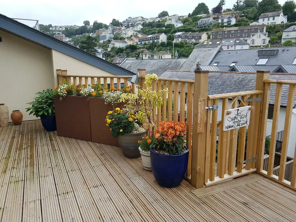 Homestay South Ford Haven *