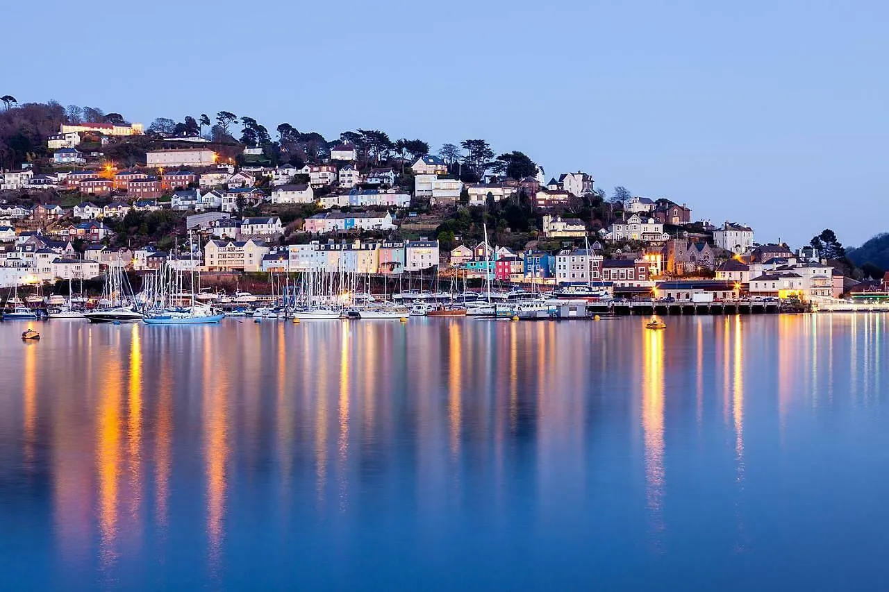 South Ford Haven Homestay Dartmouth
