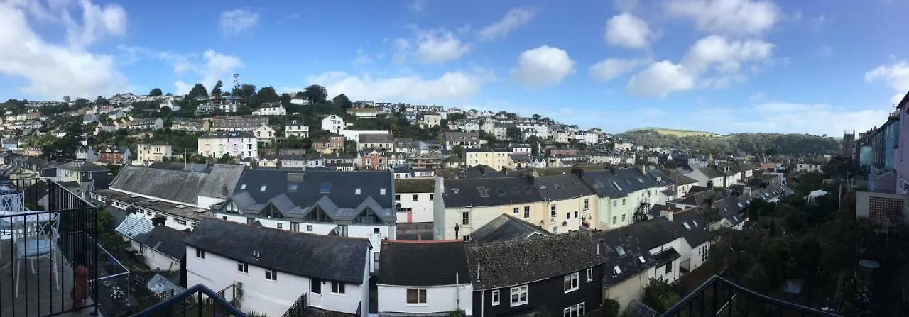 Guest house Southford House Dartmouth