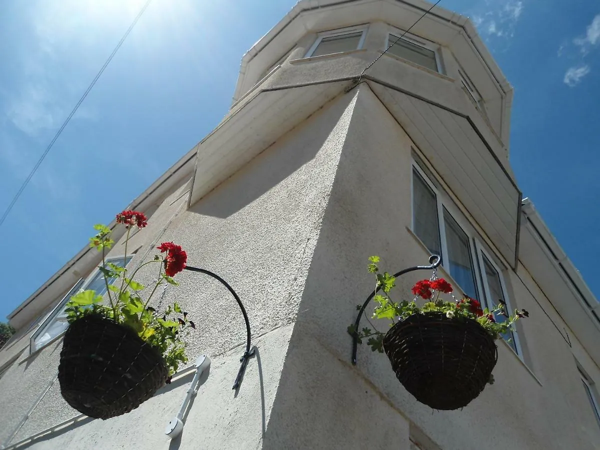 Birchover Bed & Breakfast Dartmouth