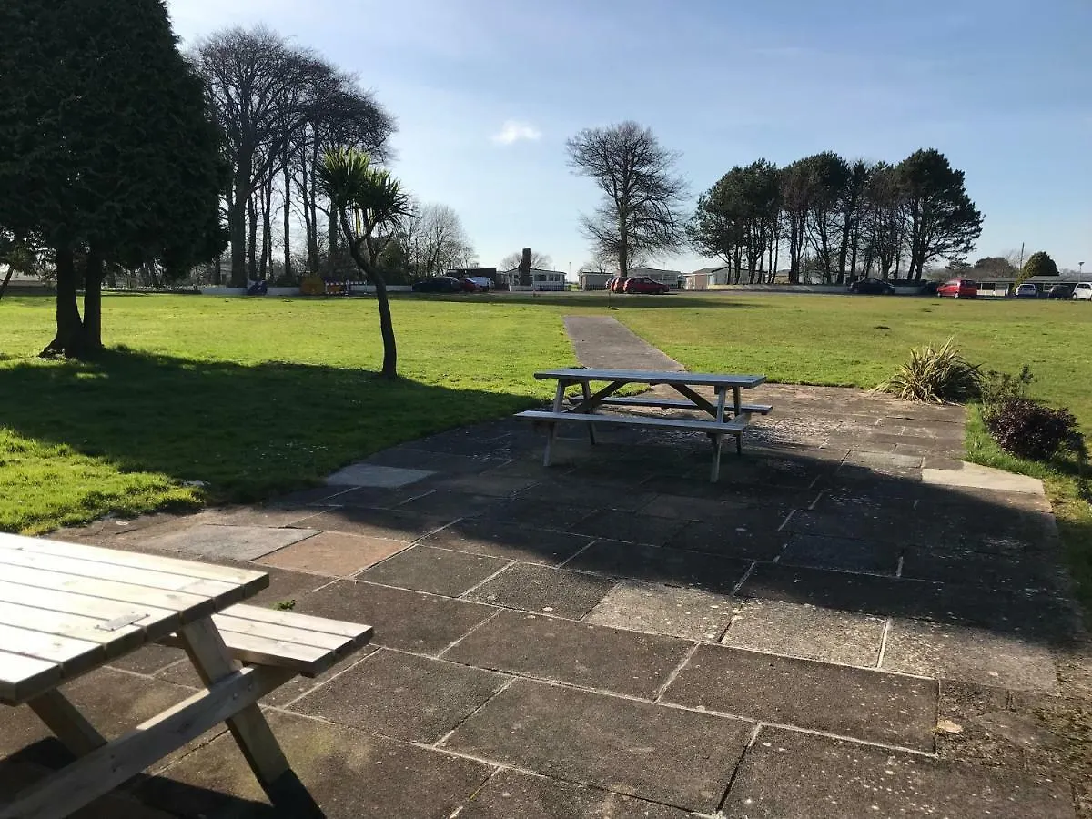 2 Bed Detached Number 144 *